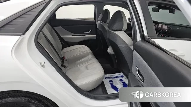 Hyundai Avante (CN7) 2022 Белый из Кореи, фото 3