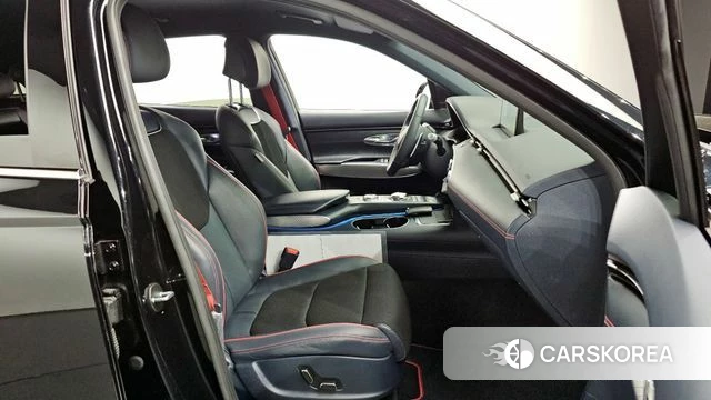 Genesis GV70 2023 Черный из Кореи, фото 3