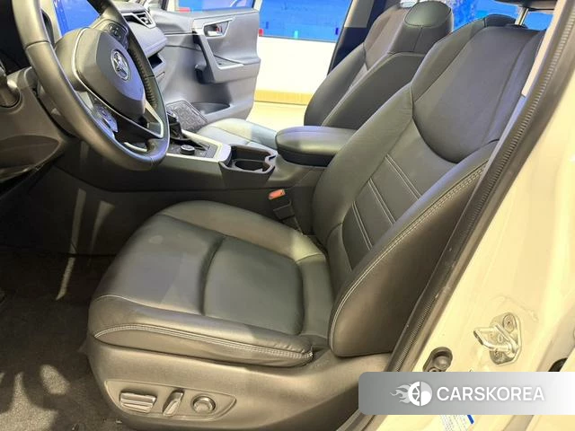 Toyota RAV4 Rongfang 2022 Белый из Китая, фото 3