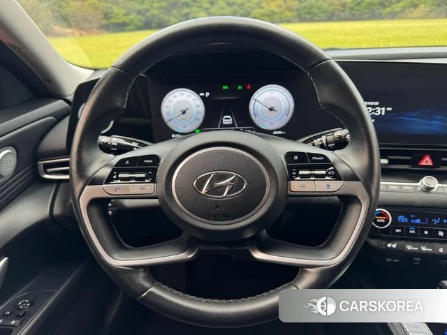 Hyundai Avante Hybrid (CN7) 2022 Черный из Кореи, фото 3
