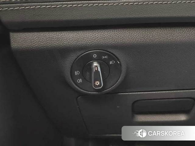 Volkswagen Sagitar 2021 Белый из Китая, фото 3