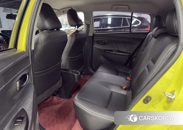 Toyota YARIS L Zhixuan 2023 Желтый из Китая, фото 3