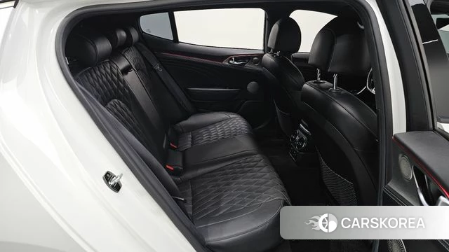 Kia Stinger Meister 2022 Белый из Кореи, фото 3