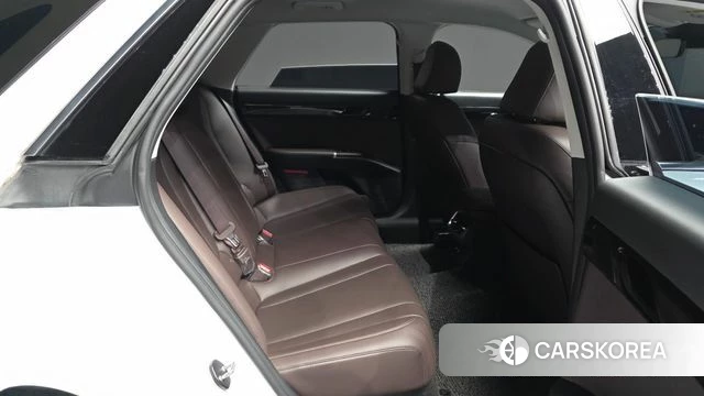 Hyundai Grandeur (GN7) 2023 Белый из Кореи, фото 3