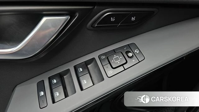 Kia Di All New Niro EV 2023 Черный из Кореи, фото 3