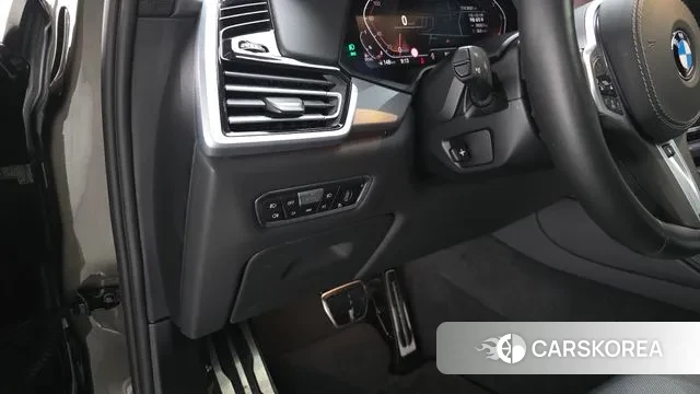 BMW X6 (G06) 2020 Песочный из Кореи, фото 3