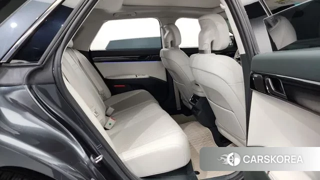 Hyundai Grandeur (GN7) 2023 Серый из Кореи, фото 3