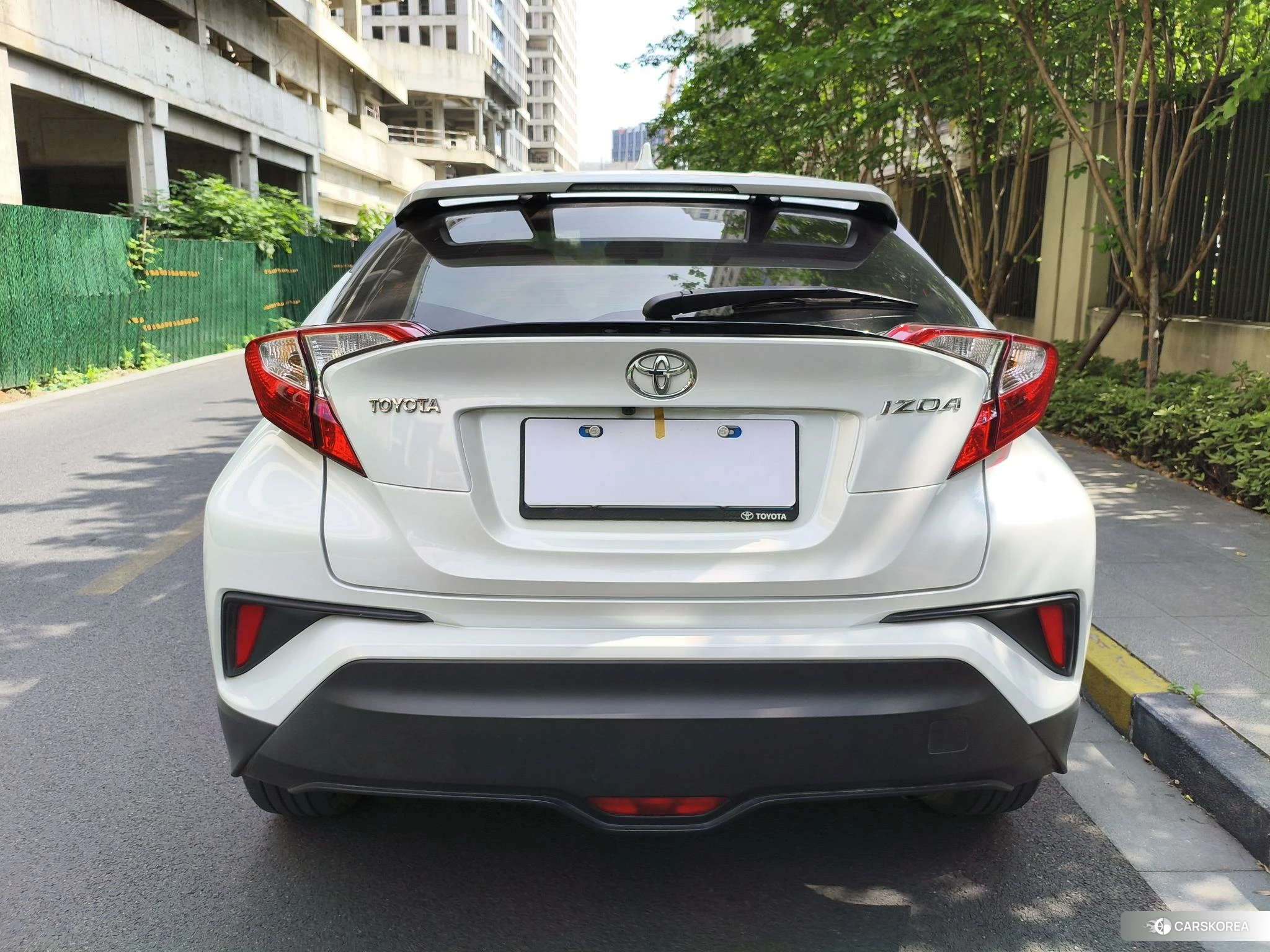 Toyota IZOA 2021 Белый из Китая, фото 3