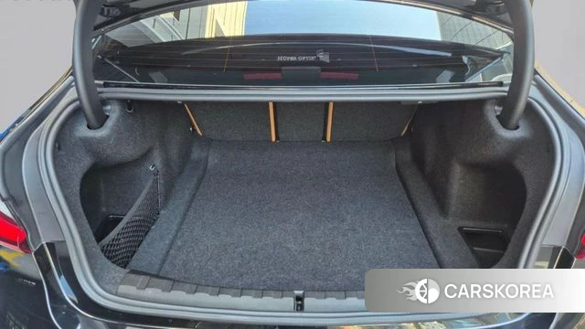 BMW 3 Series (G20) 2022 Черный из Кореи, фото 3