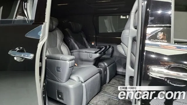 Toyota Alphard 4th Generation 2024 Черный из Кореи, фото 3