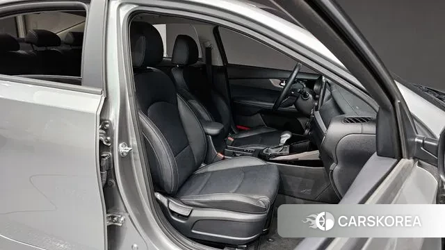 Kia The New K3 2nd generation 2022 Серебряный из Кореи, фото 3