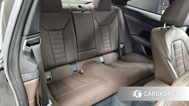 BMW 4 Series (G22) 2024 Черный из Кореи, фото 3