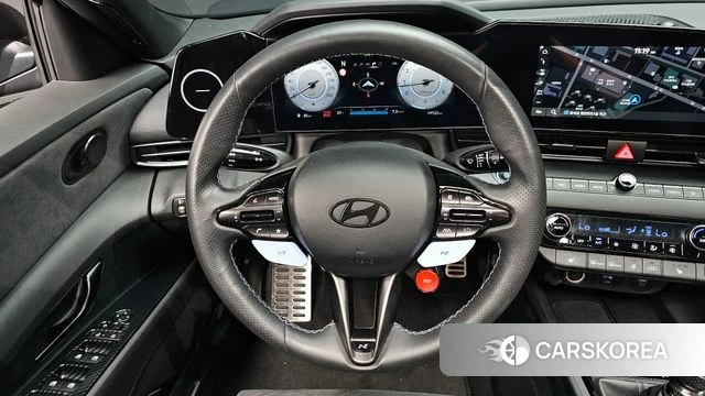 Hyundai The New Avante (CN7) 2024 Серый из Кореи, фото 3