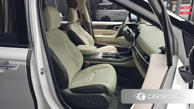 Kia The New Carnival 4th Generation 2024 Белый из Кореи, фото 3