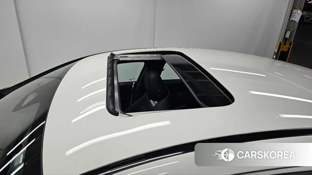 Mercedes-Benz AMG GT 2025 Белый из Кореи, фото 3