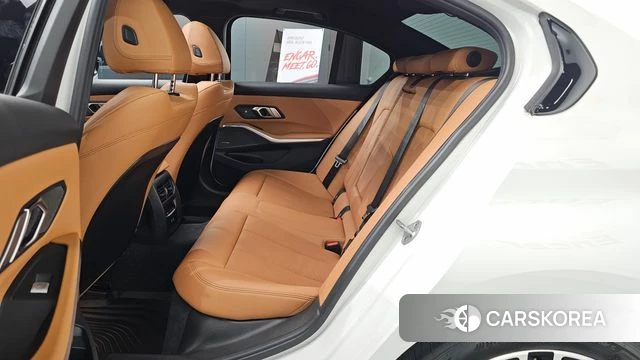 BMW 3 Series (G20) 2023 Белый из Кореи, фото 3