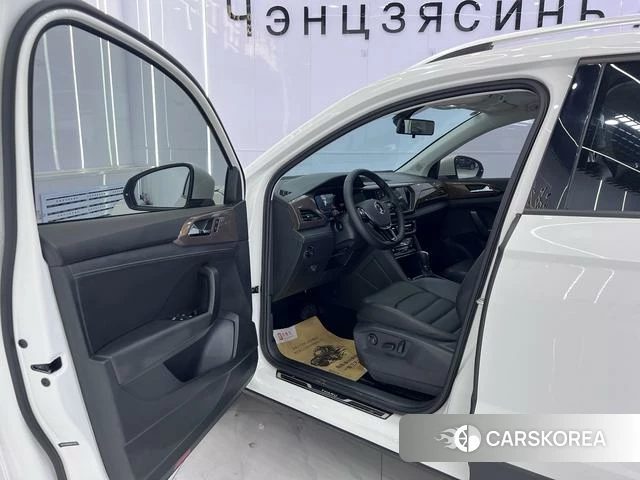 Volkswagen Tuyue 2022 Белый из Китая, фото 3