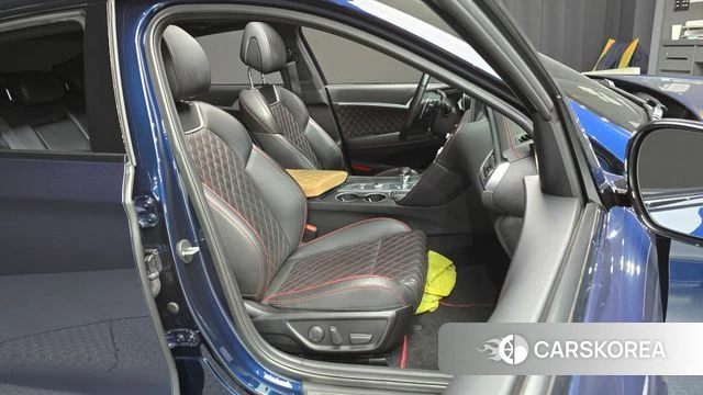 Genesis G70 2019 Синий из Кореи, фото 3