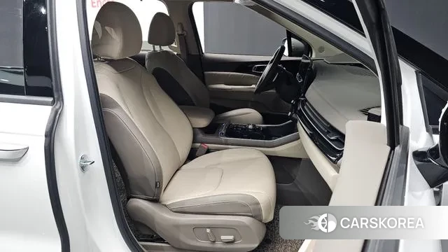 Kia The New Carnival 4th Generation 2024 Белый из Кореи, фото 3