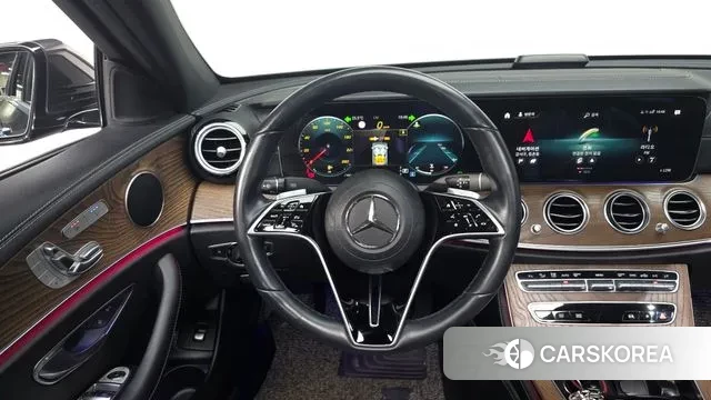 Mercedes-Benz E-Class W213 2022 Серый из Кореи, фото 3