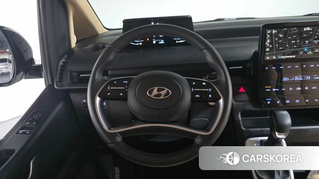 Hyundai Staria 2024 Белый из Кореи, фото 3