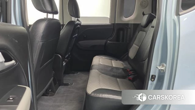 Kia The New Ray 2018 Светло-серебряный цвет из Кореи, фото 3