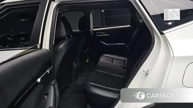 Kia Seltos 2022 Белый из Кореи, фото 3