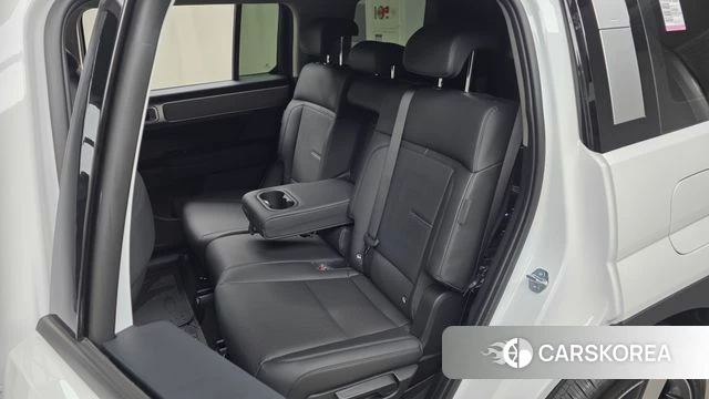 Hyundai Santa Fe (MX5) 2026 Белый из Кореи, фото 3