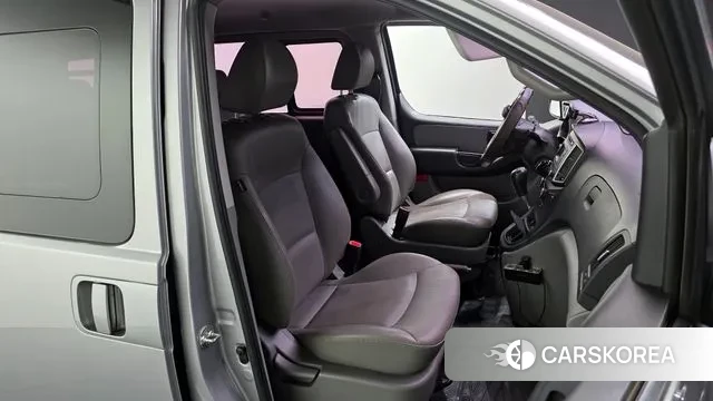 Hyundai The New Grand Starex 2018 Серебряный из Кореи, фото 3