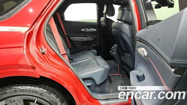 Genesis GV70 2022 Красный из Кореи, фото 3