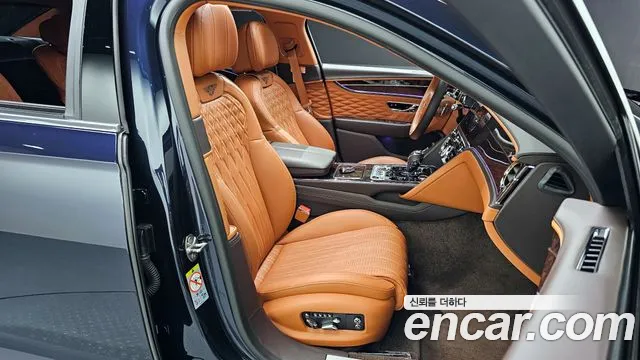 Bentley Flying Spur 3rd Generation 2022 Синий из Кореи, фото 3