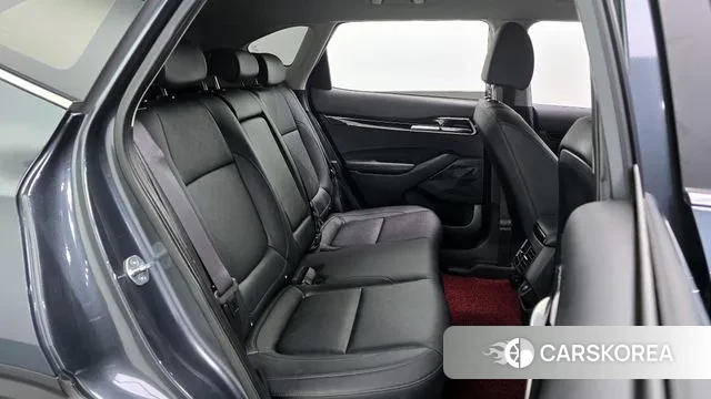 Kia Seltos 2021 Серый из Кореи, фото 3