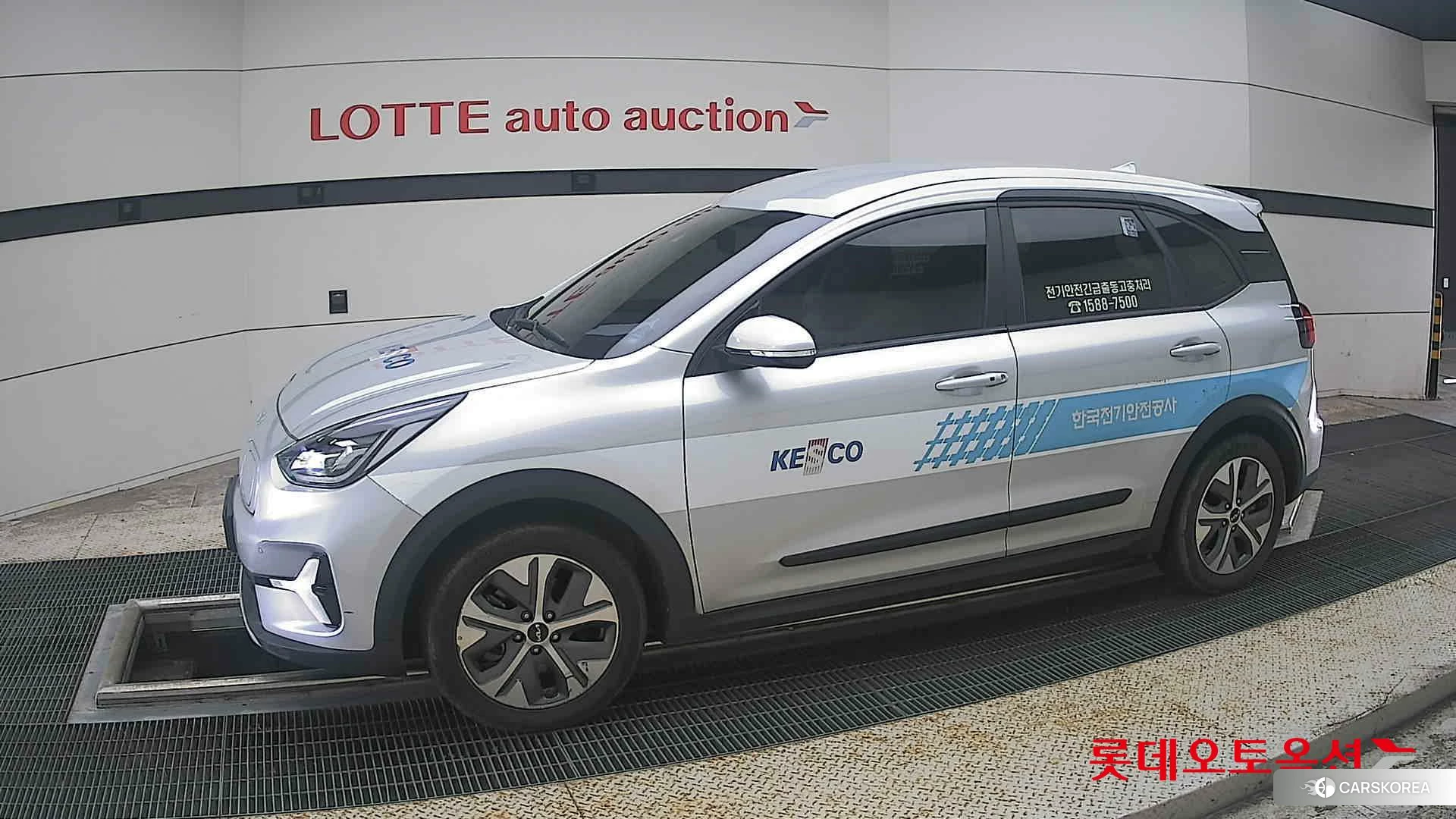 Kia Niro Plus 2023 Sparkling Silver из Кореи, фото 3