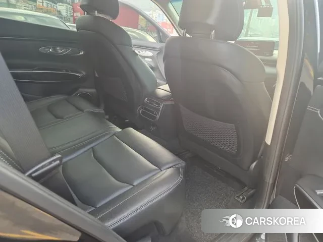 Genesis GV70 2022 Черный из Кореи, фото 3