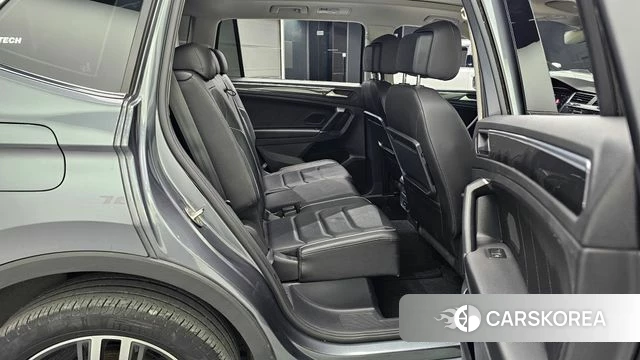 Volkswagen Tiguan Allspace 2020 Серый из Кореи, фото 3