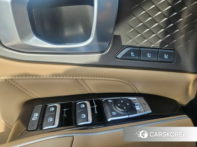 Kia The New Sorento 4th Generation 2025 Серый из Кореи, фото 3