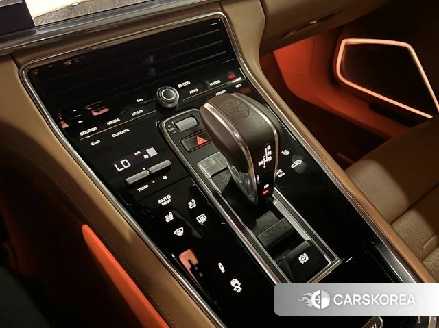 Porsche Panamera (971) 2021 Черный из Кореи, фото 3