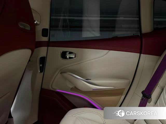 Aston Martin DBX 2022 Красный из Кореи, фото 3