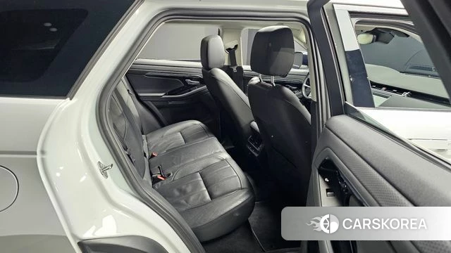 Land Rover Range Rover Evoque 2nd Generation 2022 Белый из Кореи, фото 3