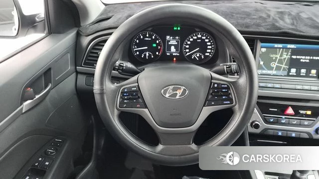 Hyundai Avante AD 2018 Белый из Кореи, фото 3