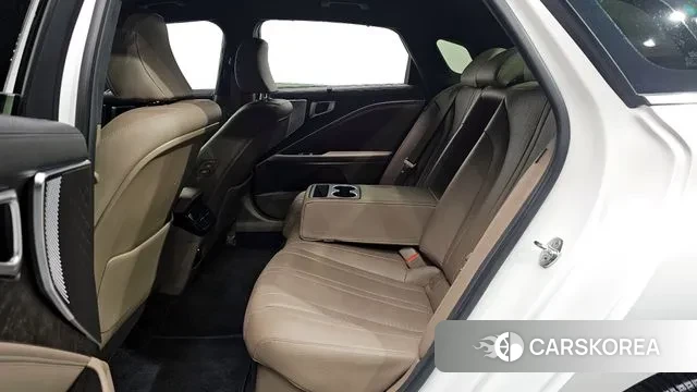 Kia K8 Hybrid 2022 Белый из Кореи, фото 3