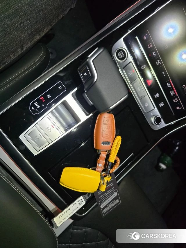 Audi Q7 (4M) 2026 Черный из Кореи, фото 3