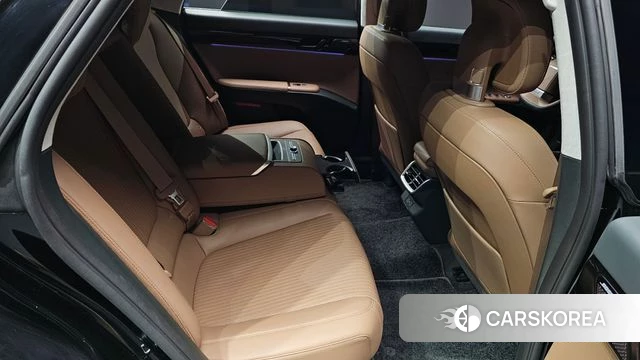 Hyundai Grandeur Hybrid (GN7) 2024 Черный из Кореи, фото 3