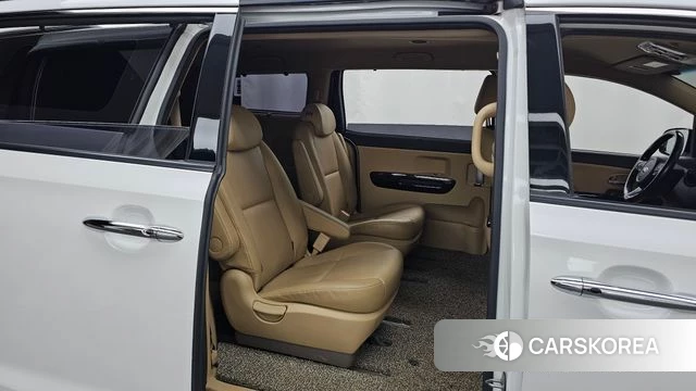 Kia The New Carnival 2018 Белый из Кореи, фото 3