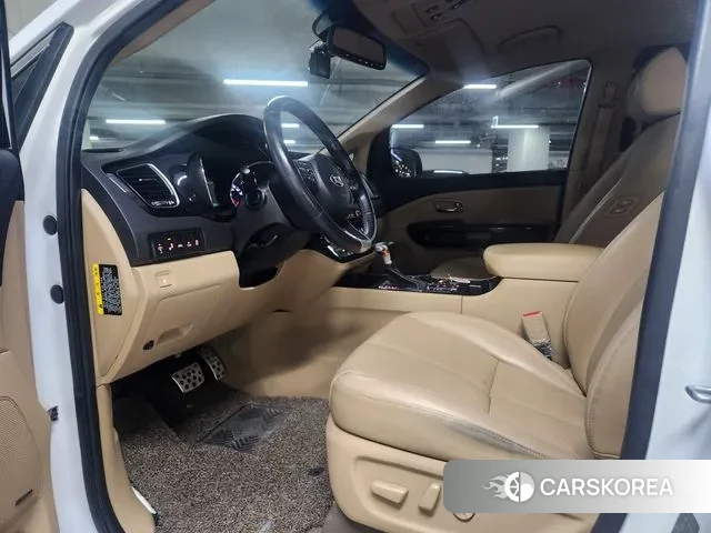 Kia The New Carnival 2019 Белый из Кореи, фото 3