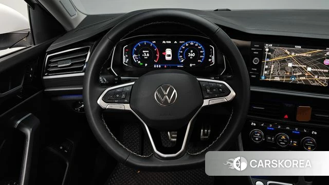Volkswagen 7th Generation of Jetta 2024 Белый из Кореи, фото 3