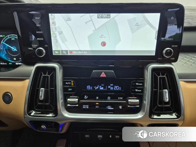 Kia Sorento 4th Generation 2023 Белый из Кореи, фото 3