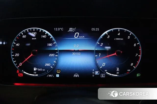 Mercedes-Benz E-Class W213 2021 Черный из Кореи, фото 3