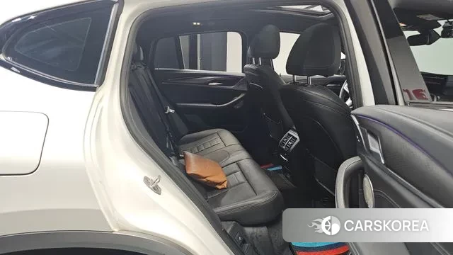 BMW X4 (G02) 2021 Белый из Кореи, фото 3