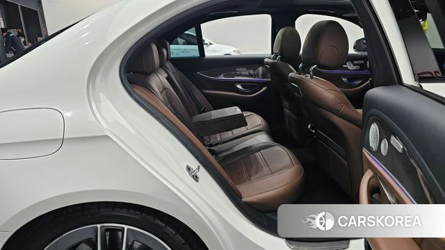 Mercedes-Benz E-Class W213 2019 Белый из Кореи, фото 3